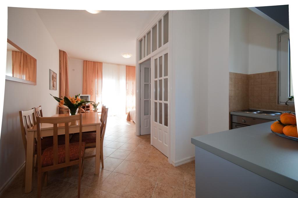 Villa Tenzera แฮร์เซ็ก-โนวี ห้อง รูปภาพ